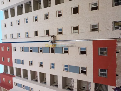 Couver joint bâtiment