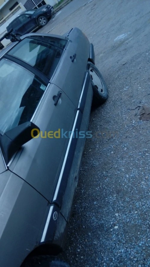Audi 100 1989 