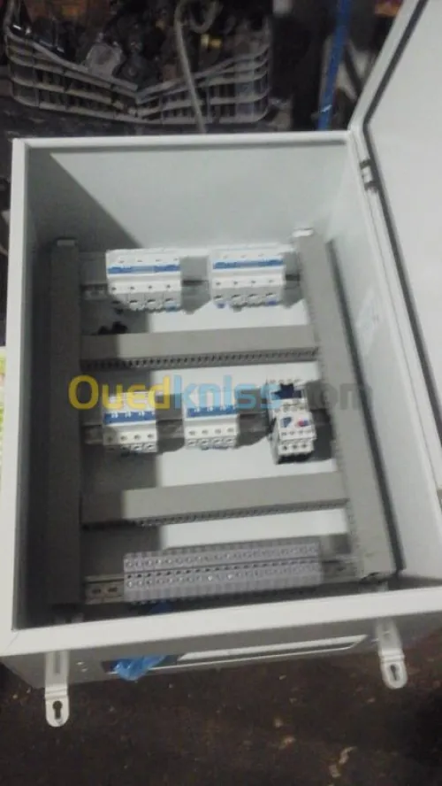 INSTALATION ET MAINTENANCE INDUSTRIELL