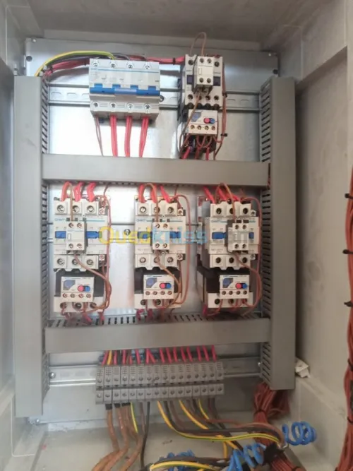 INSTALATION ET MAINTENANCE INDUSTRIELL