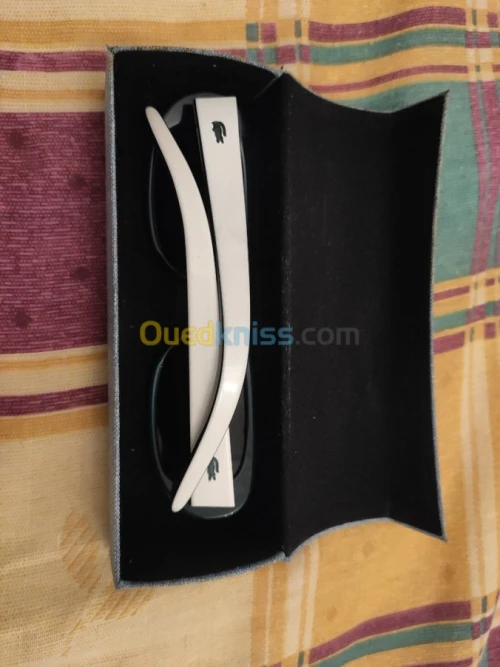 LUNETTE DE SOLEIL LACOSTE ORIGINAL AFF