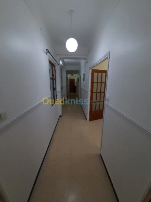 Location Appartement F4 Alger El biar