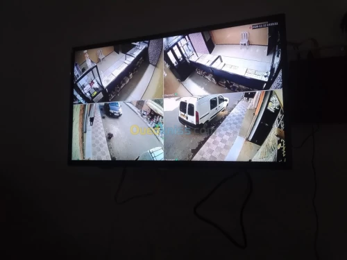 Installation de caméra de surveillance