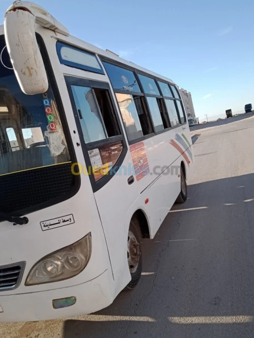 Mazoz Mini bus