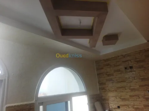Pinture صباغ.  دهان