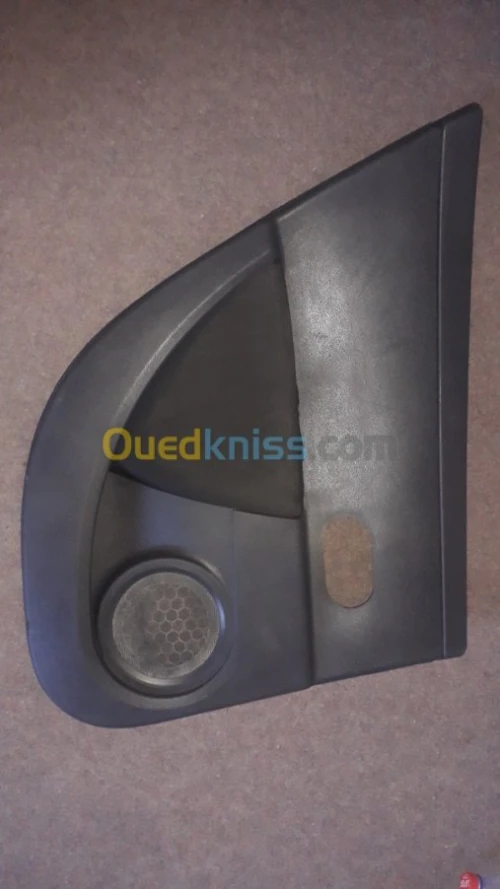 Garniture arrier gauche clio 3