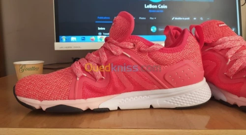 DECHATLON CHAUSSURES DE MARCHE NEWFEEL