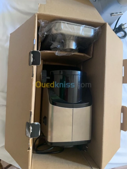 ~~ Hachoir AEG FW 5549 400W Original~~