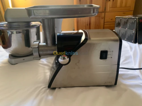 ~~ Hachoir AEG FW 5549 400W Original~~