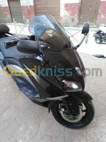 Yamaha Iron