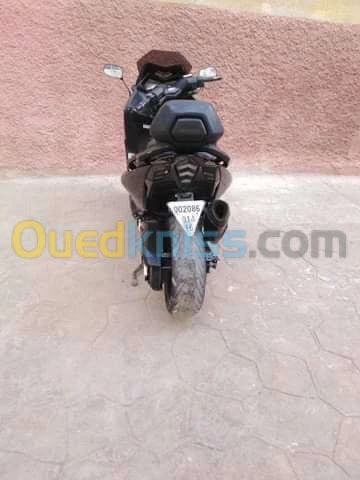 Yamaha Iron