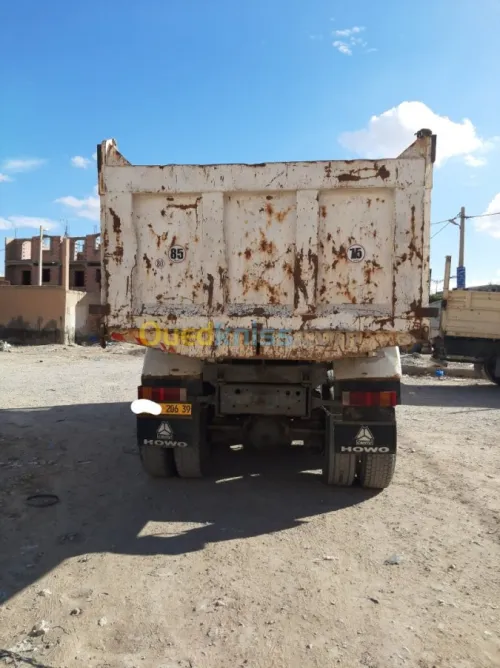 Cnhtc sinotruk Huang he 2006