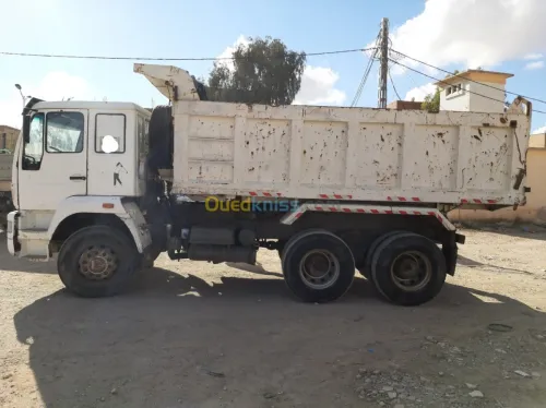 Cnhtc sinotruk Huang he 2006