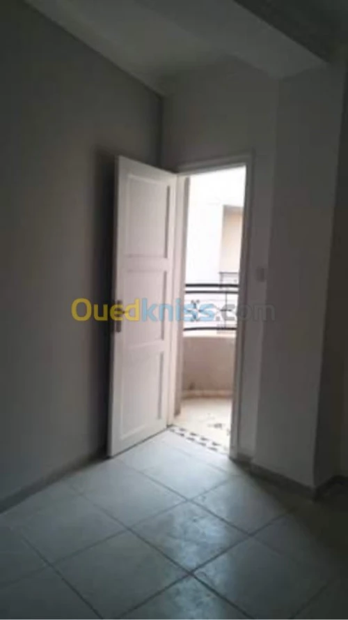 Location Appartement F3 Tipaza Kolea
