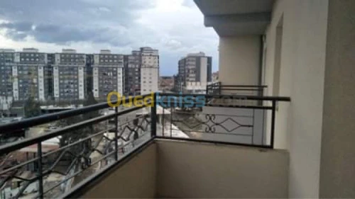 Location Appartement F3 Tipaza Kolea