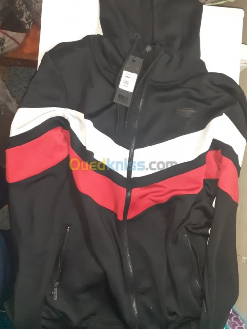Vestes de survêtement 