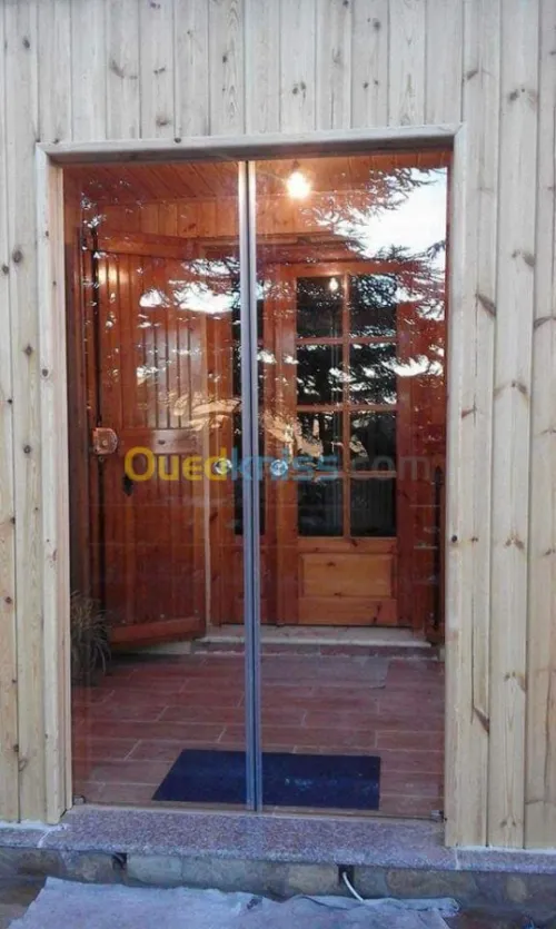 Vitrine en verre trempé 