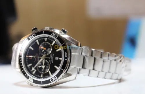 Montres OMEGA Seamaster Planet Ocean 1