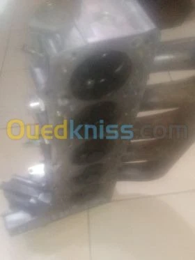 culasse complète mercedes 5 cylindre  