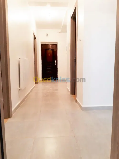 Location Appartement F4 Alger Souidania