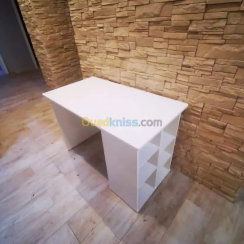 SnowDesk bureau