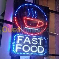 PUB LED CHEK DECOR