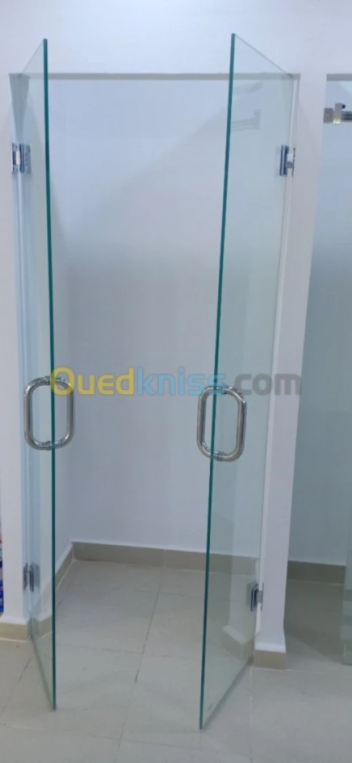 cabine de douche/fenetre PVC aluminium