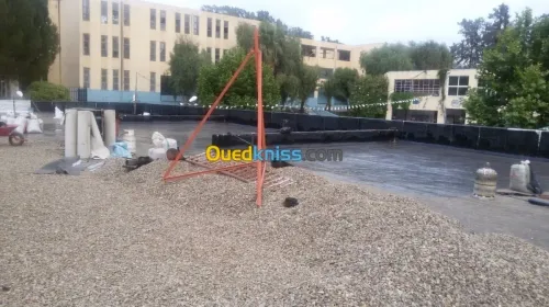 عزل السطوح المنزلية من الماء و الرطوبة