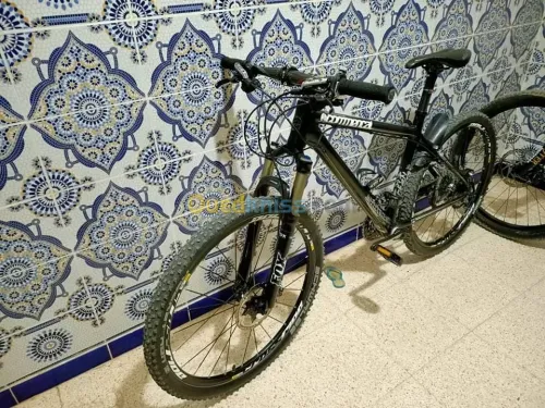 Commencal full carbon 