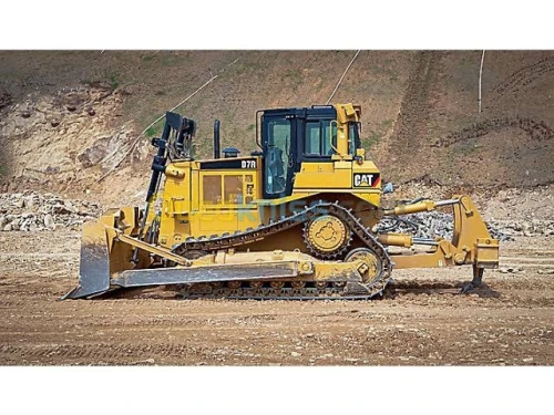Location bulldozer D8H Caterpillar 