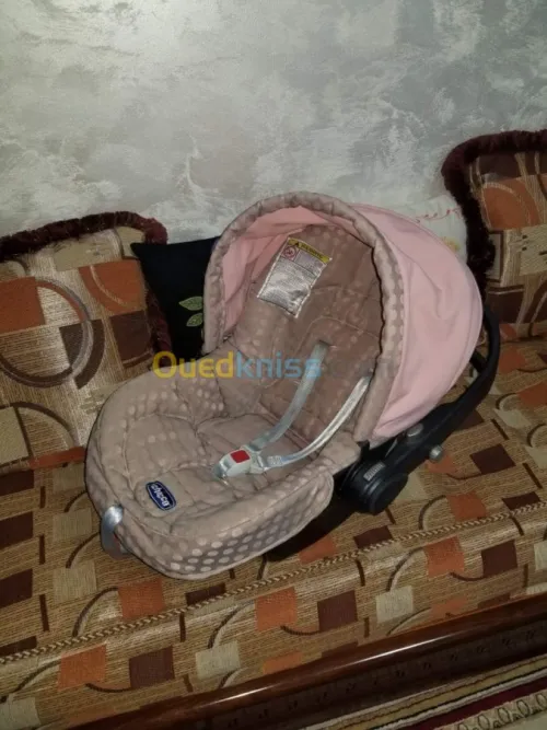 Kangourou et poussette  ultrasoft CHIC