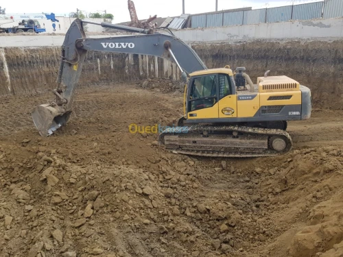 Volvo 300