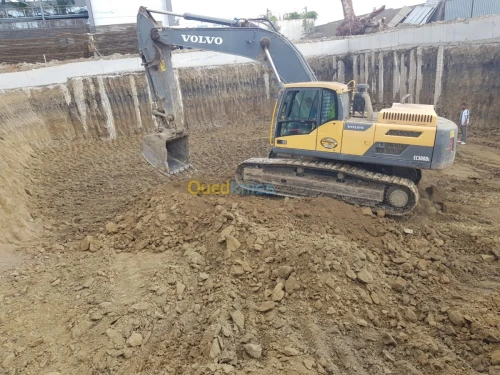 Volvo 300