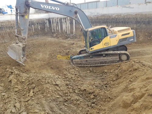 Volvo 300