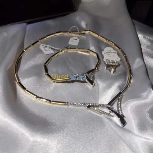 occasion collier&gourmette+boucles