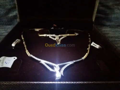 occasion collier&gourmette+boucles