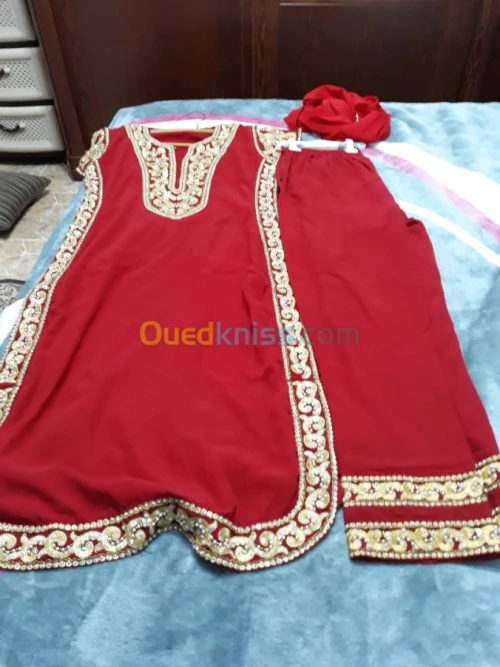Vêtements pour femmes 
