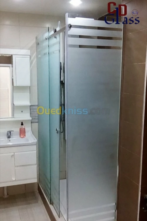 Cabines de douche en verre trempé