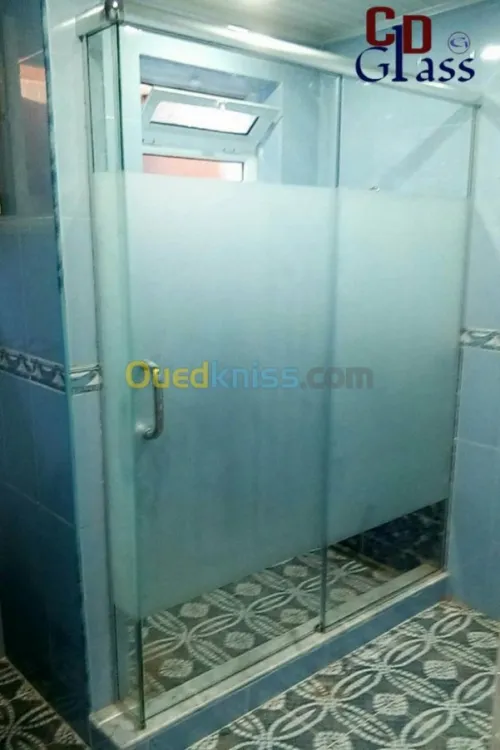 Cabines de douche en verre trempé