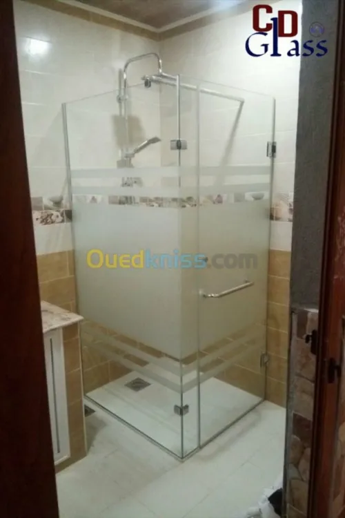 Cabines de douche en verre trempé