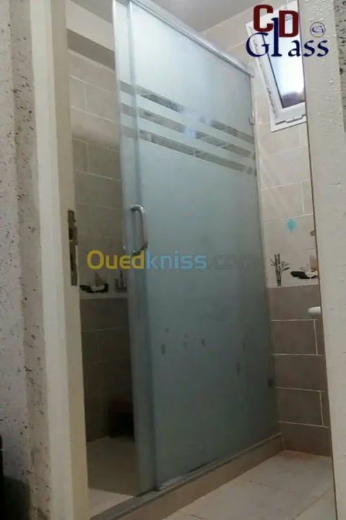 Cabines de douche en verre trempé