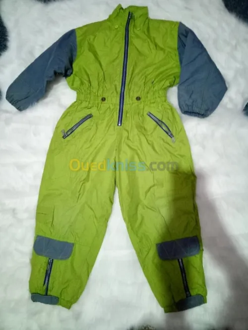 Combinaisons de SKI 