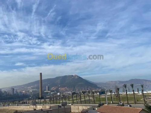 Location Appartement F4 Oran Oran