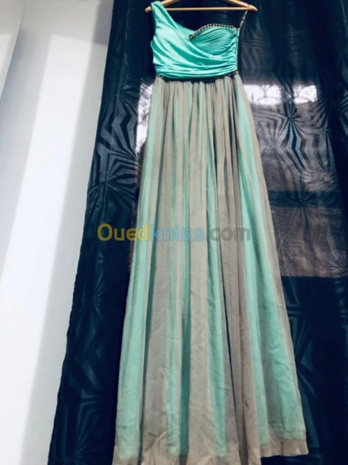 Robe soirée longue verte
