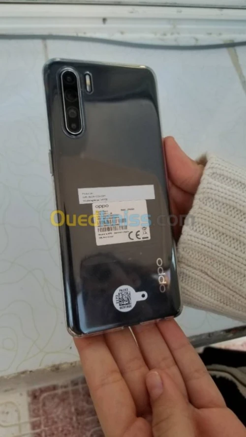 Oppo Reno3
