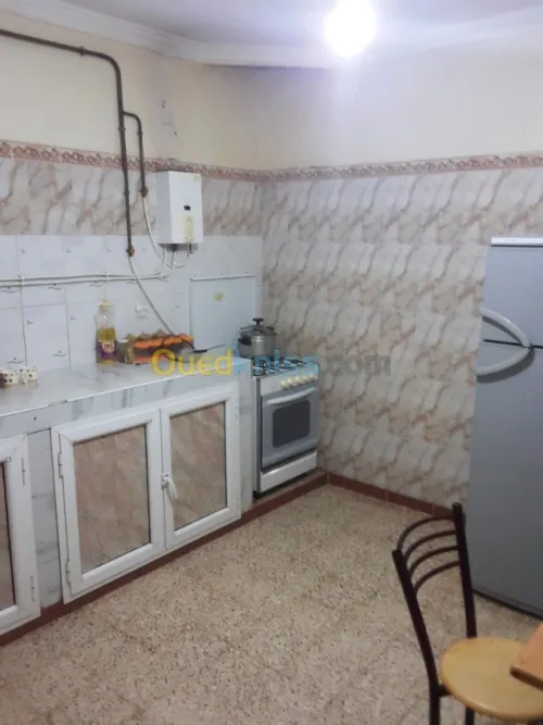Vente Appartement F4 Bechar Bechar