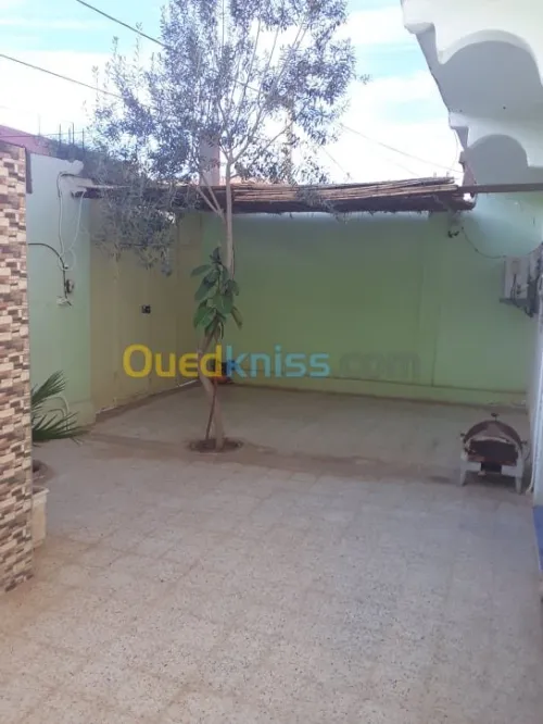 Vente Appartement F4 Bechar Bechar