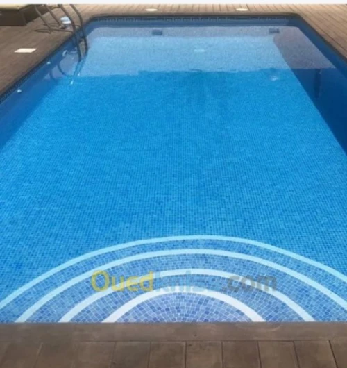 Mosaïque et margelle piscine Espagnol