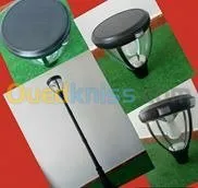 Balise LED Solaire  avec Poteau