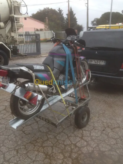 Allemagne de l’Est  Porte moto